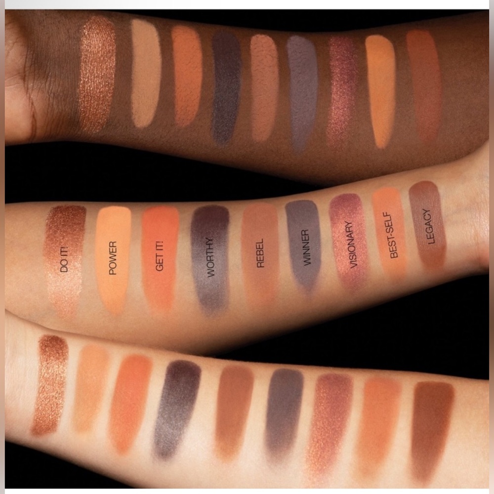 HUDA BEAUTY Empowered Eyeshadow Palette - Gold - Picture 9 of 10